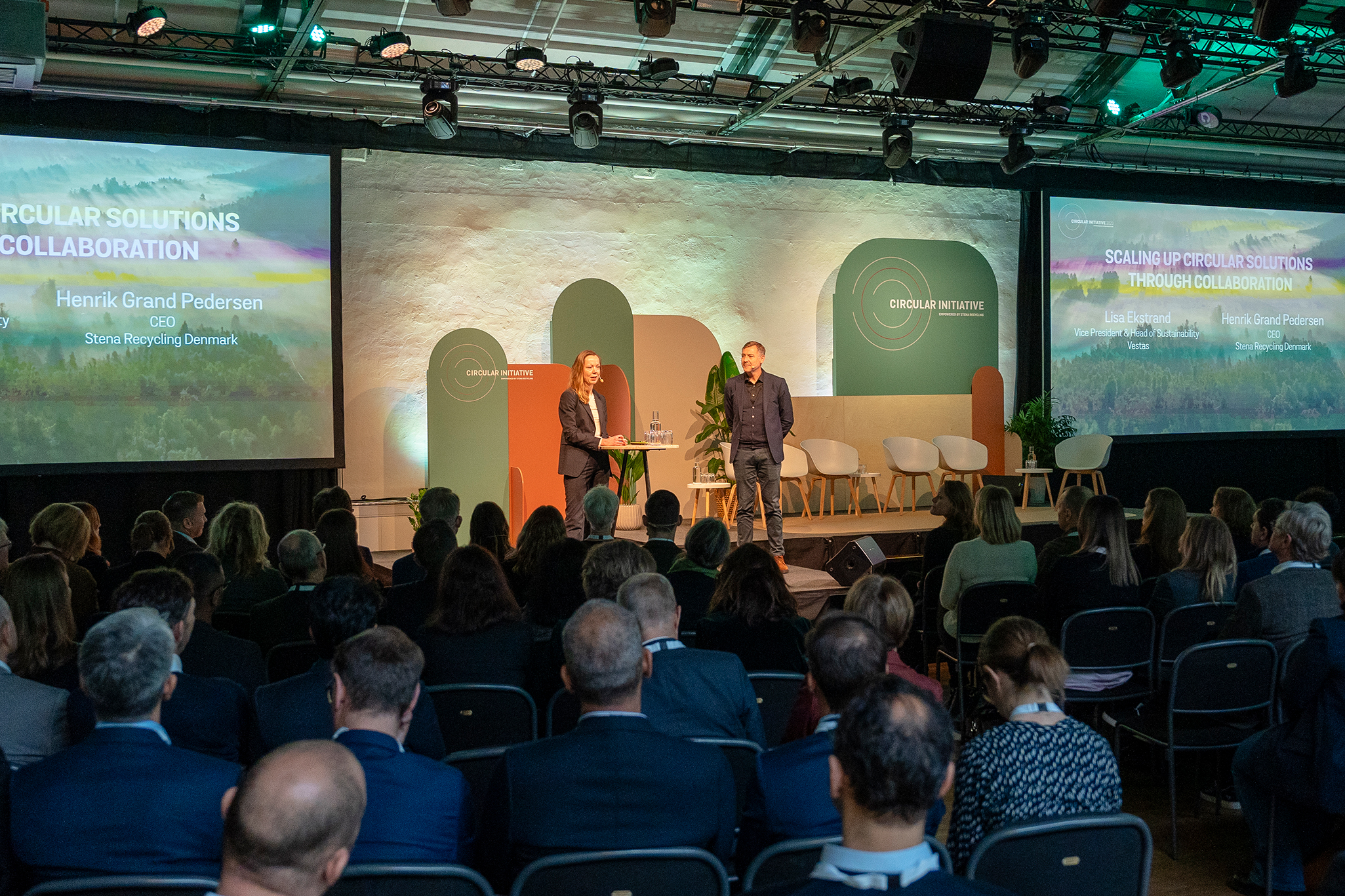 View of Lisa Ekstrand och Henrik Grand Petersen on stage at Circular Initiative 2023