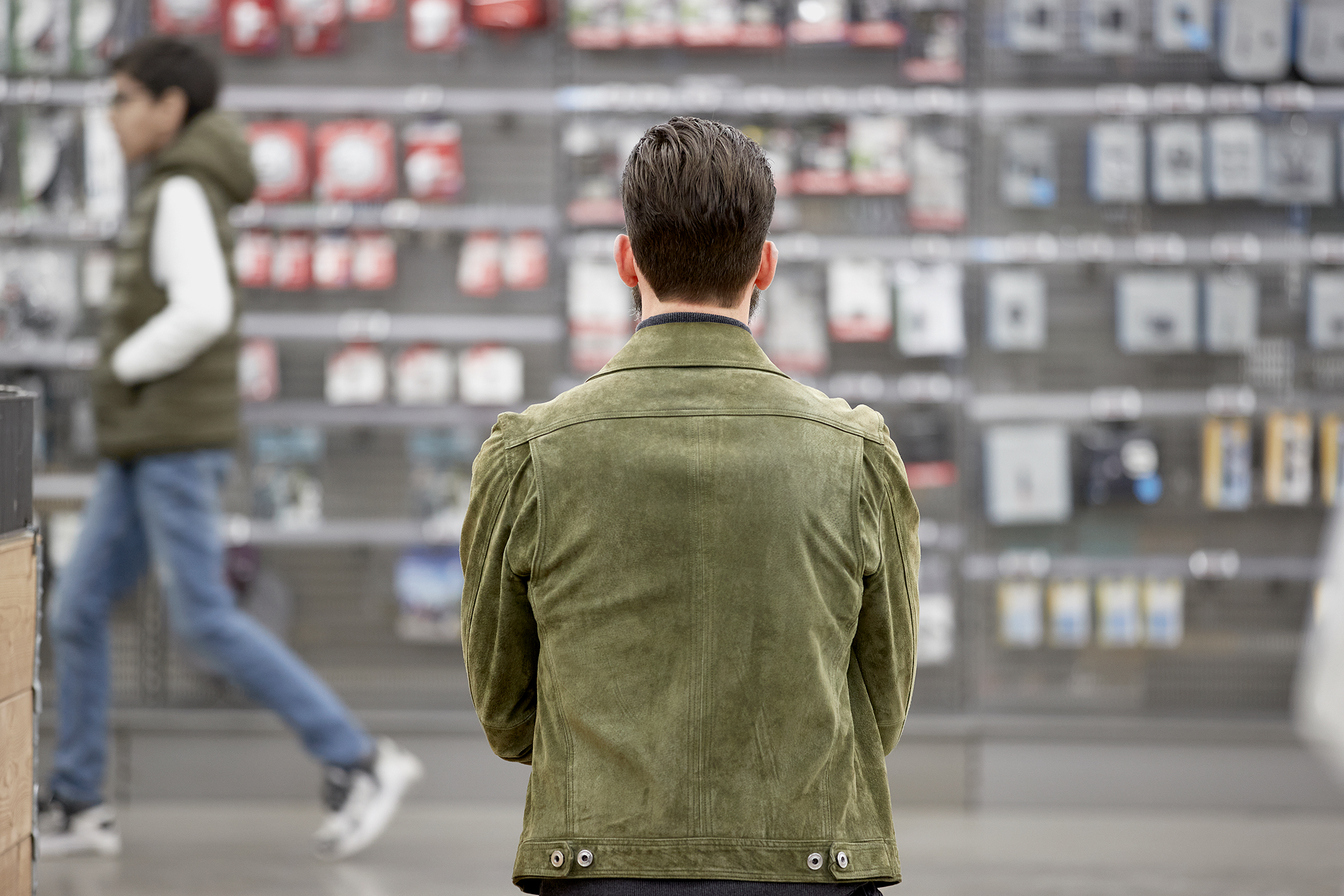 Valtaosa suomalaisista kuluttajista haluaa ostaa kierrätysmateriaaleista valmistettuja tuotteita