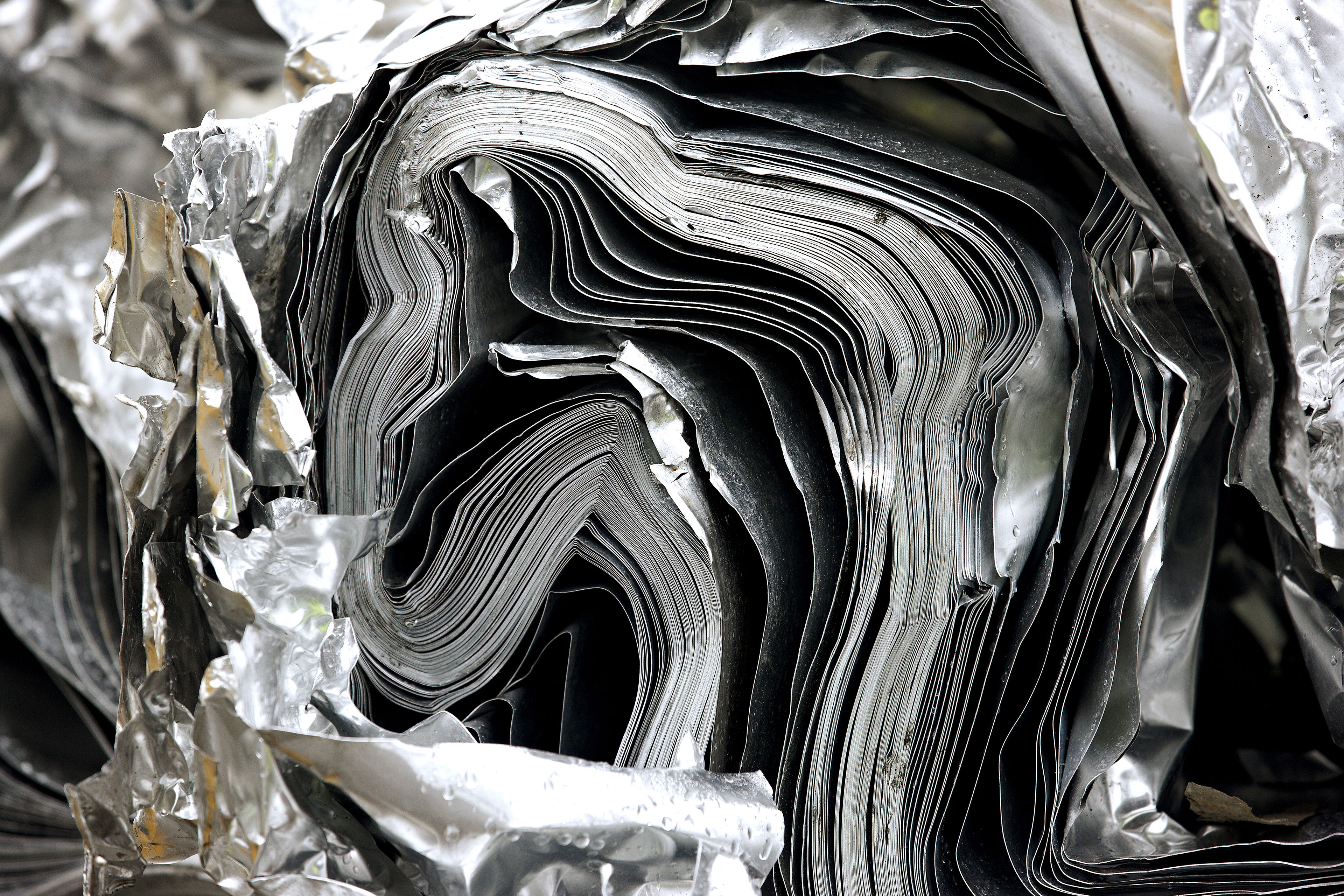 Lastre di rottami di alluminio pronte per essere riciclate da Stena Recycling